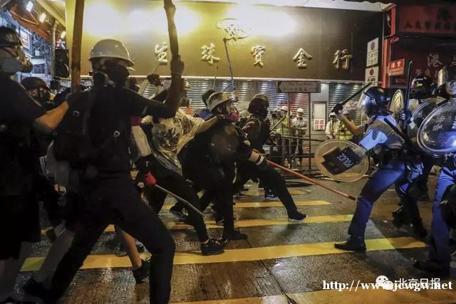 黄之锋等“港独”头目接连被抓！港警强硬出手，让乱港者付出代价