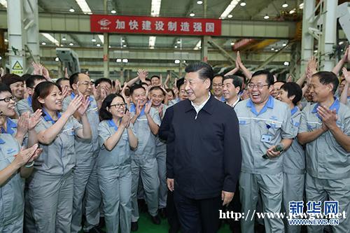 习近平在河南考察时强调 坚定信心埋头苦干奋勇争先 谱写新时代中原更加出彩的绚丽篇章