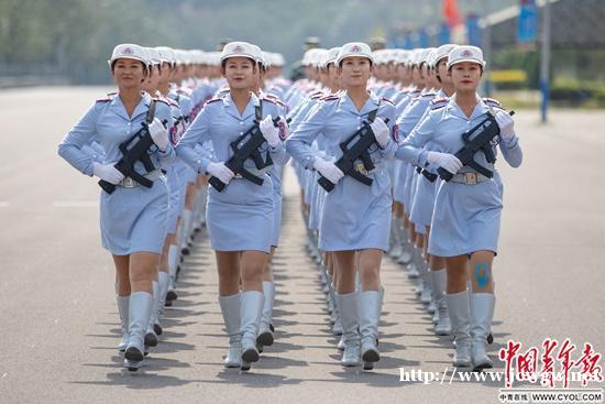 探访阅兵集训点：整齐的队伍一眼望不到头