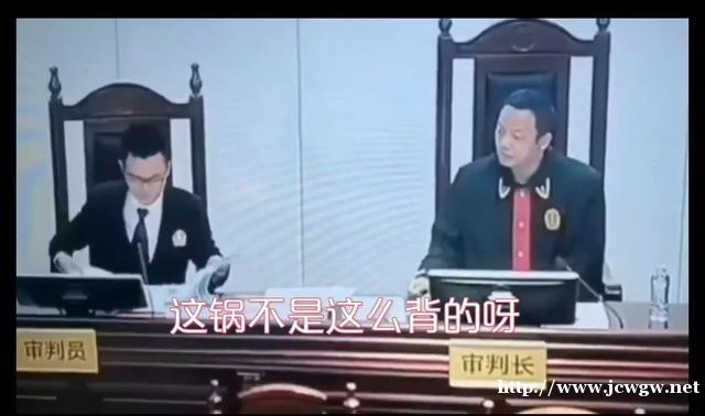 审判长怒斥违法强拆，“硬核”捍卫民众权益 | 新京报社论