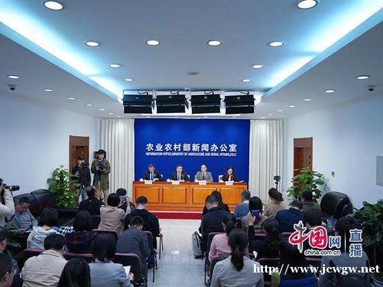 农业农村部：按时足额将生猪良种补贴等资金发放到农户手中