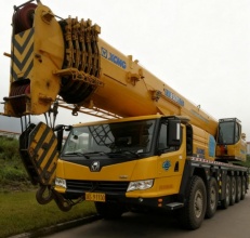 达州50-500吨吊车出租-一龙吊装公司