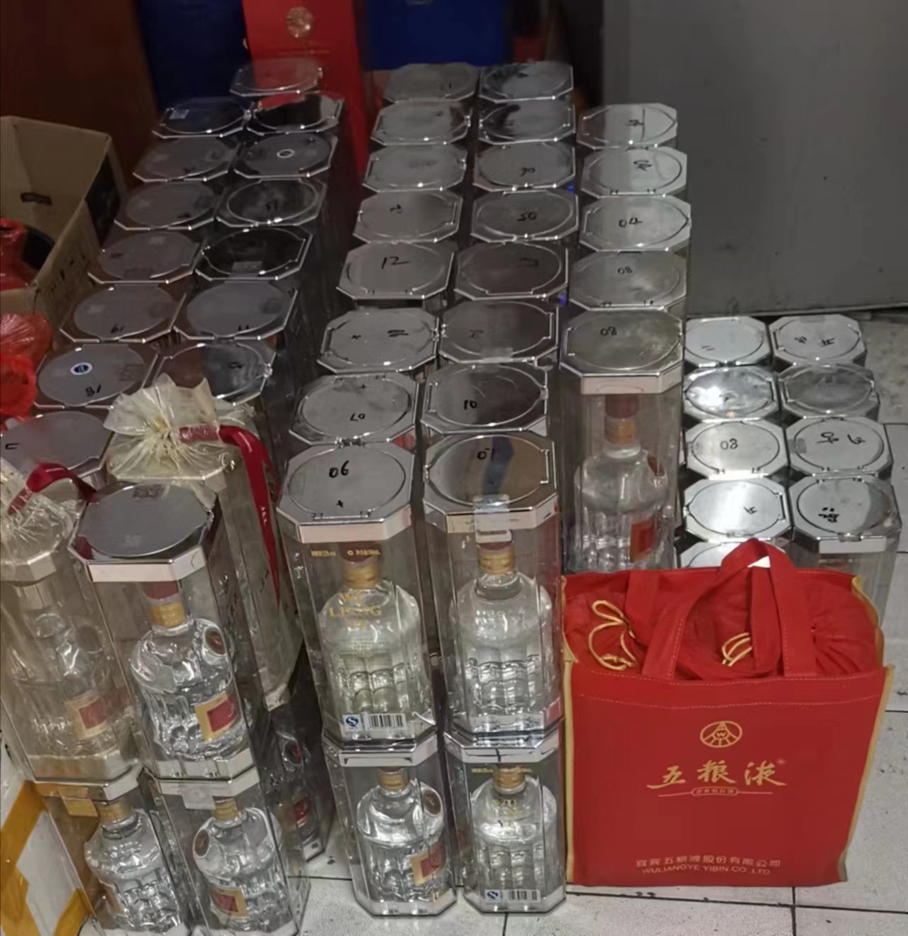 什么样的茅台酒能拍出好价钱？回收茅台酒价格