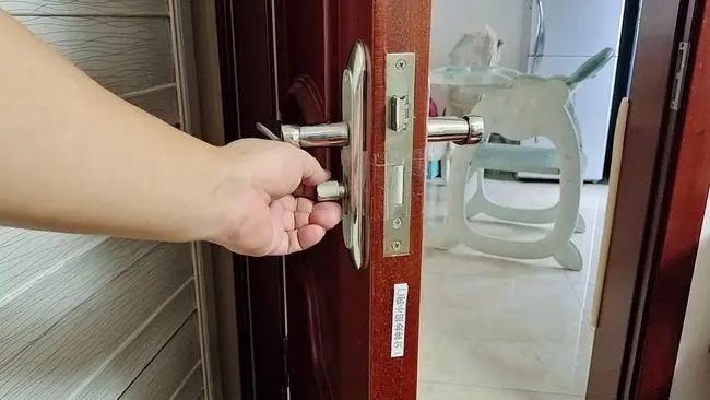 克拉玛依开锁：购买什么样的开锁工具既省钱又保证安全