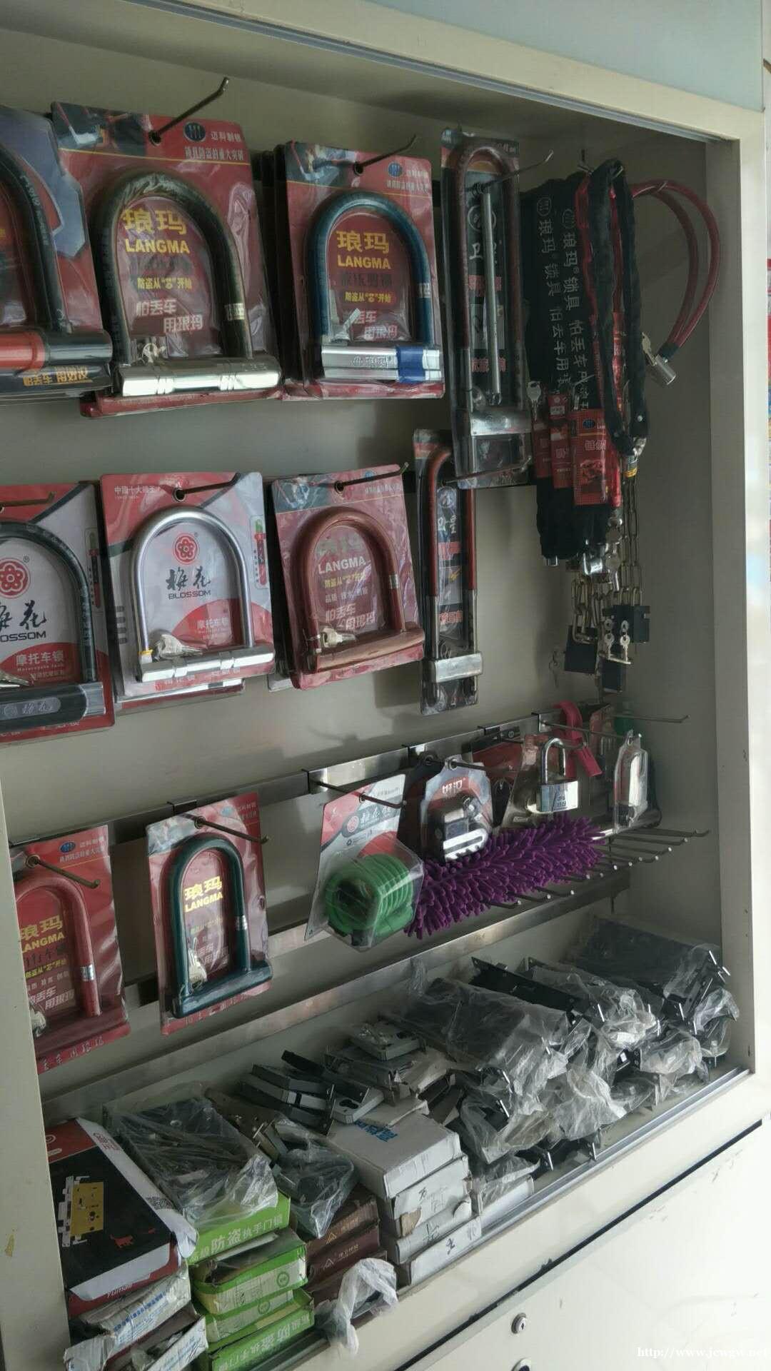 石狮六福开锁多少钱,哪有汽车开锁 石狮六福开锁多少钱,哪有汽车开锁