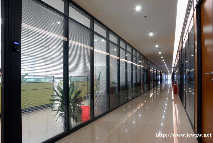 房山安装玻璃隔断 公寓玻璃隔间 房山安装玻璃隔断 公寓玻璃隔间