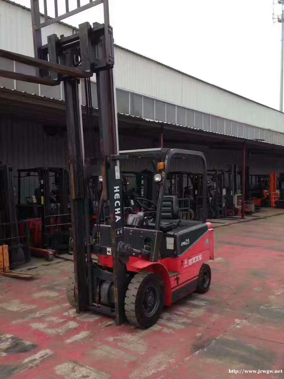 上海二手叉车 低价出售二手合力4吨 量大从优 八成新 上海二手叉车 低价出售二手合力4吨 量大从优 八成新