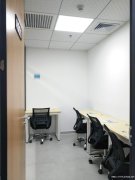 南山科技园小型办公室精装办公室出租,配办公家私带红本