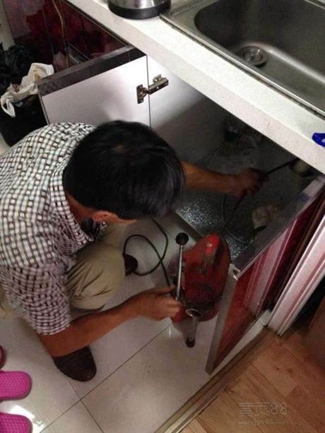 泉港疏通下水道如何解决厨房下水管道油脂凝固堵塞问题? 泉港疏通下水道如何解决厨房下水管道油脂凝固堵塞问题?