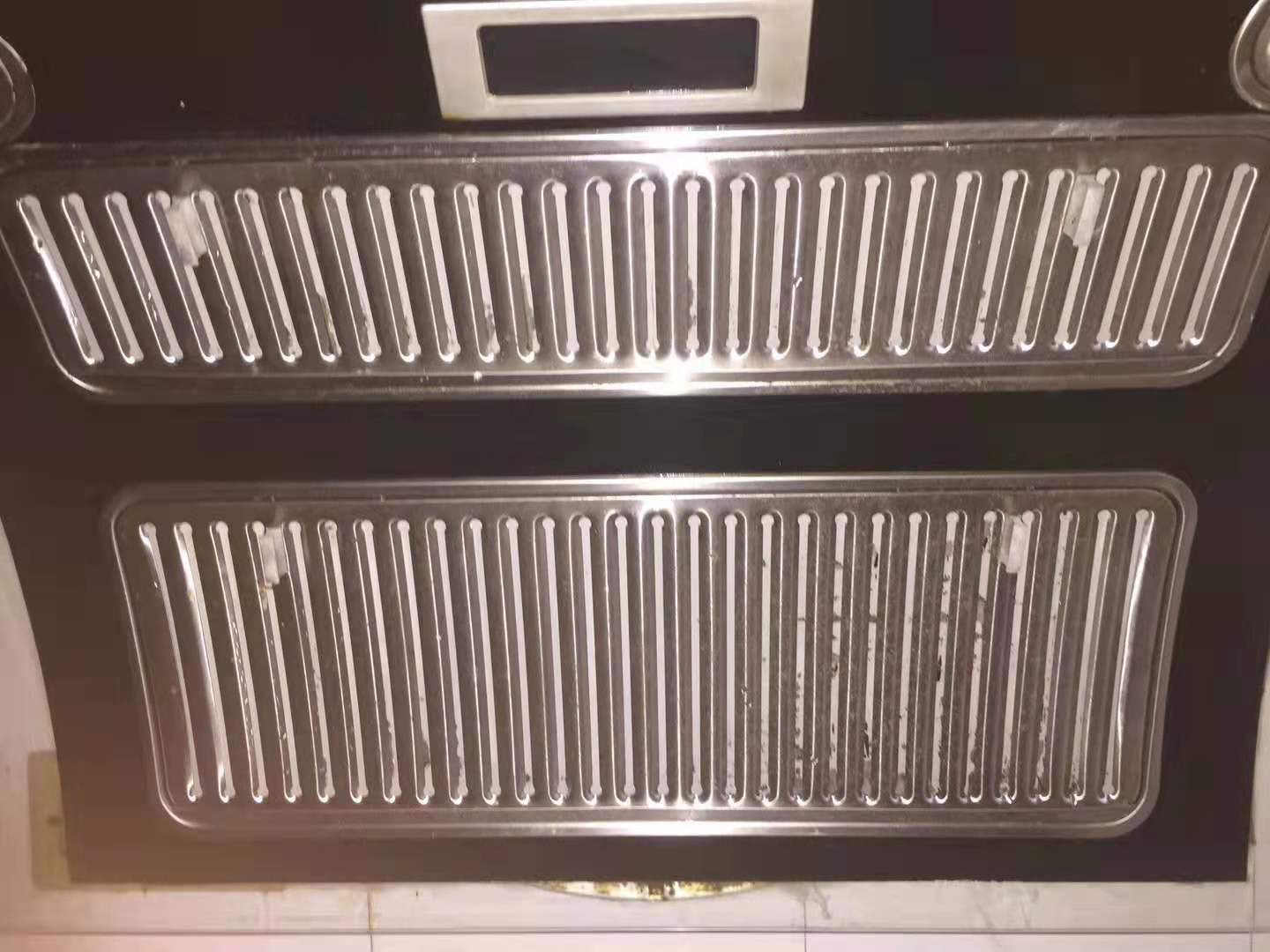 热水器的储水箱开水排水口在內胆顶端,如何清理? 热水器的储水箱开水排水口在內胆顶端,如何清理?