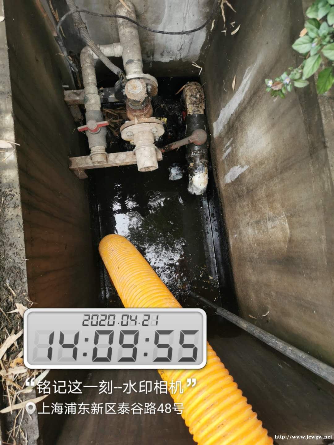 专业清理疏通排水管道及化粪池、隔油池、污水池 专业清理疏通排水管道及化粪池、隔油池、污水池