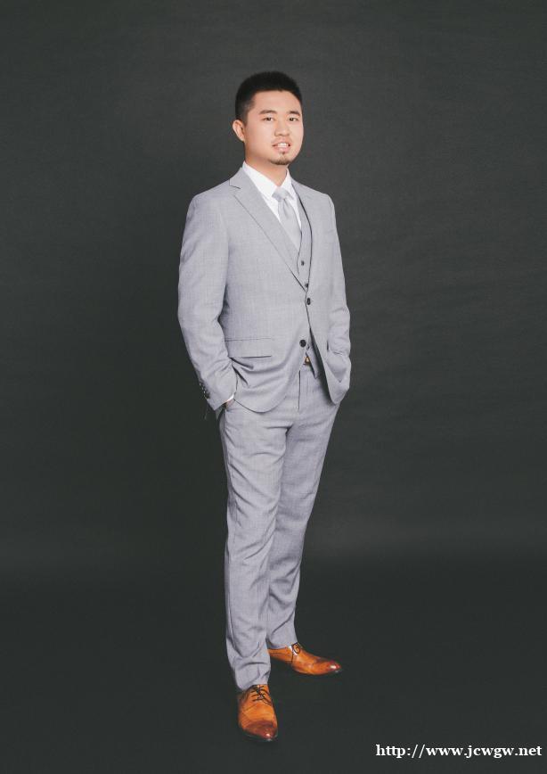 大亲家吕梁开辟婚恋市场新赛道,婚恋全新 O2O 模式,有望打 大亲家吕梁开辟婚恋市场新赛道,婚恋全新 O2O 模式,有望打