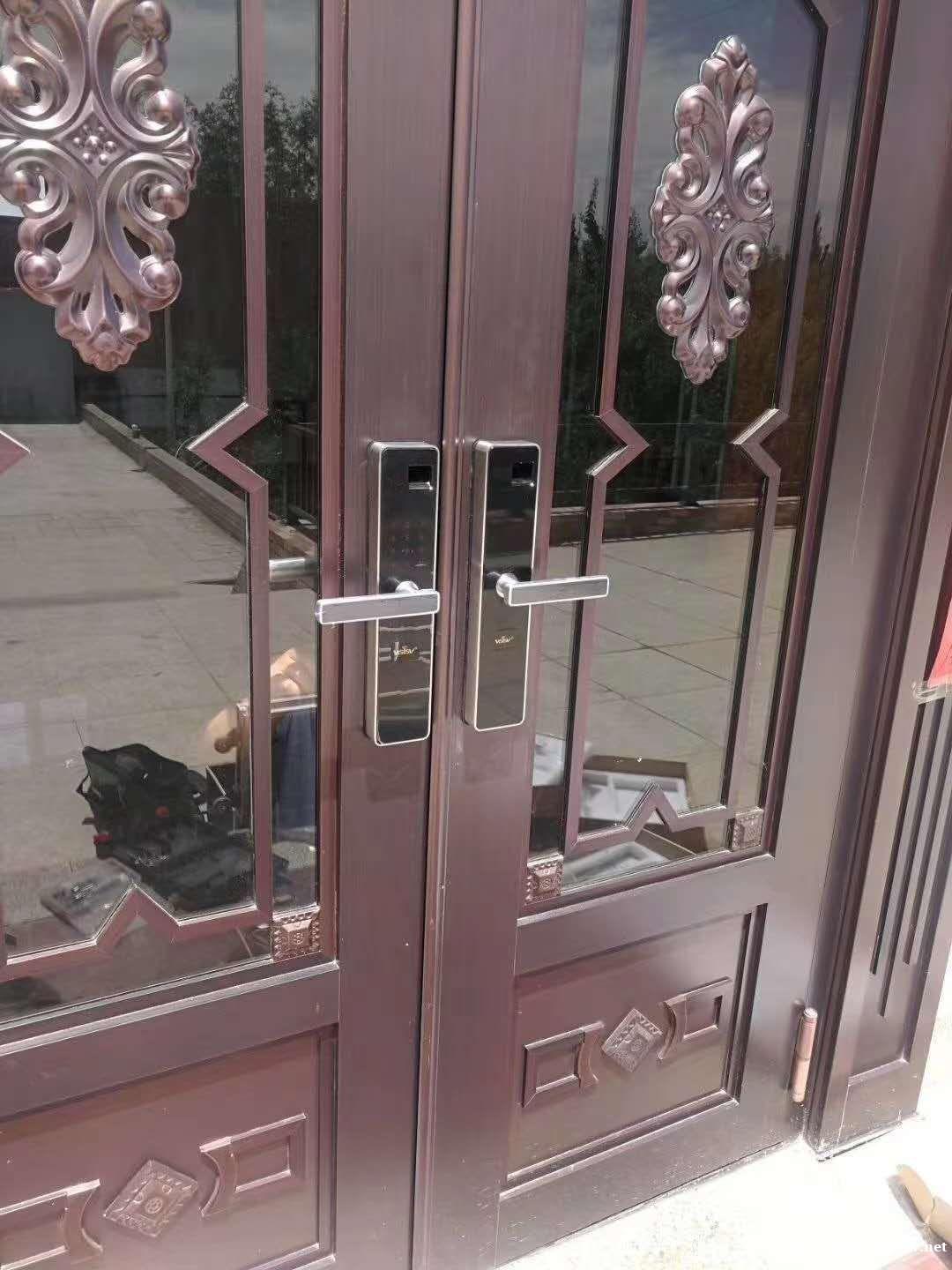 东莞高埗开锁电话东莞高埗开锁公司您身边的开锁专家 东莞高埗开锁电话东莞高埗开锁公司您身边的开锁专家