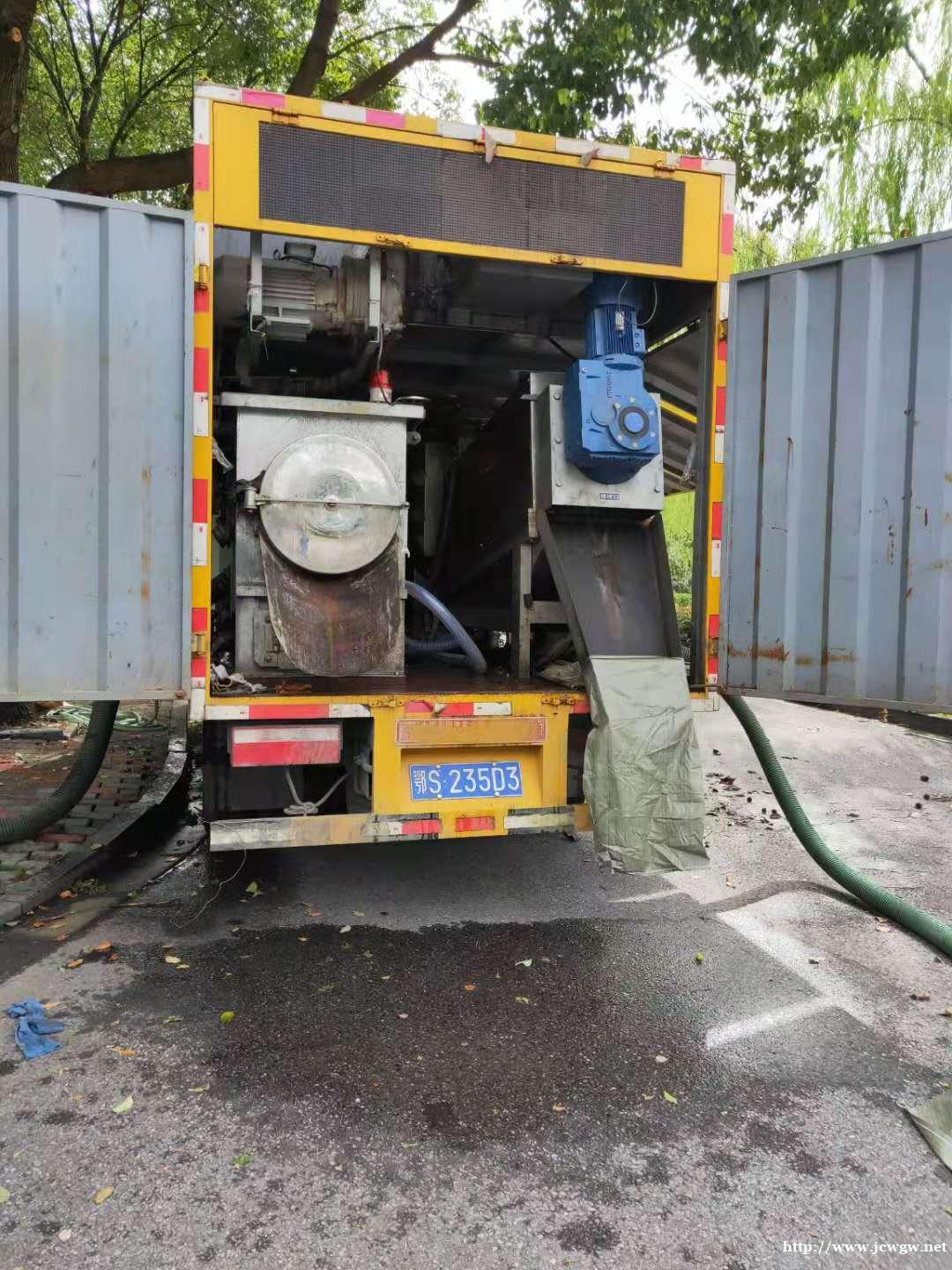 专业疏通马桶电话徐汇区吸污车干湿分离作业徐汇区管道疏通 专业疏通马桶电话徐汇区吸污车干湿分离作业徐汇区管道疏通