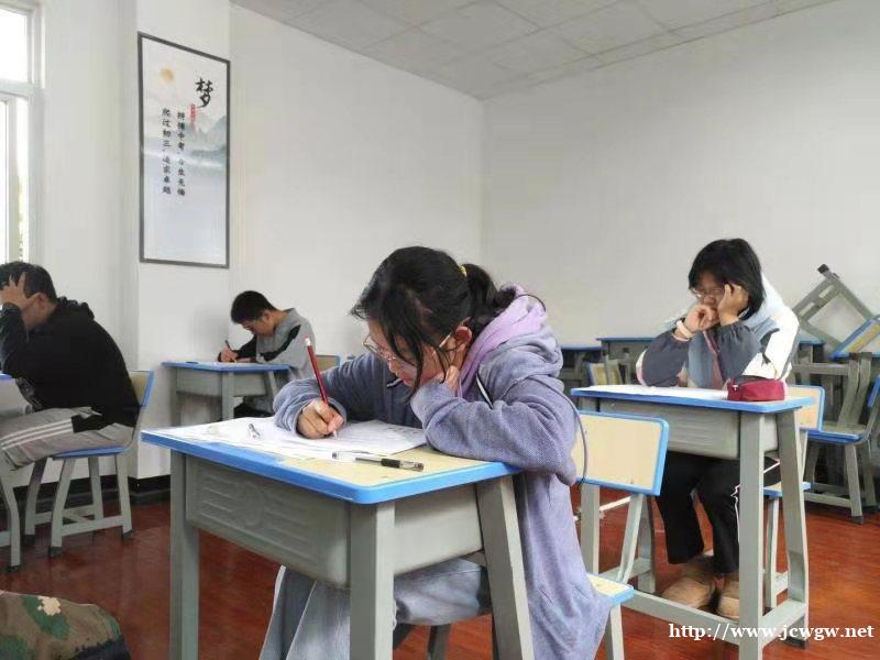 云南昆明比较好的初三全托学校 云南昆明比较好的初三全托学校