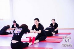 【艺海安娜舞蹈】 教练班全能素质训练
