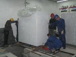 人工搬运装卸冷水机组吊装工厂搬运起重吊装