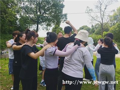 某长沙公司团建在长沙步行者团建基地的拓展一日游 某长沙公司团建在长沙步行者团建基地的拓展一日游