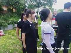 某长沙公司团建在长沙步行者团建基地的拓展一日游