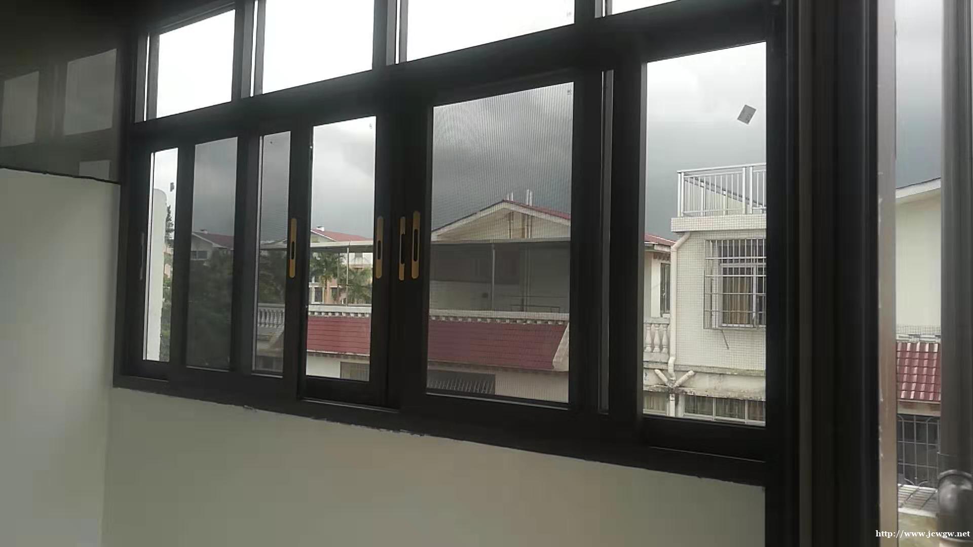 全屋门窗安装 防蚊纱门纱窗铝焊窗花玻璃护栏制作厂家