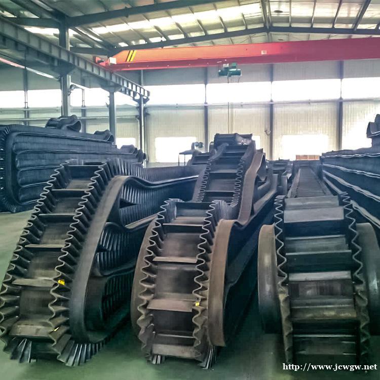 B1000*3.5+5+1.5环形大倾角挡边输送带厂家 B1000*3.5+5+1.5环形大倾角挡边输送带厂家