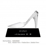 水晶鞋水晶靴水晶高跟鞋奖杯摆件化妆品公司服装公司美容行业表彰
