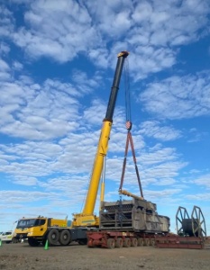 设备搬运借助吊车出租有哪些风险需注意?