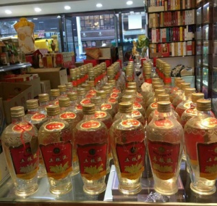 济源常年回收烟酒电话
