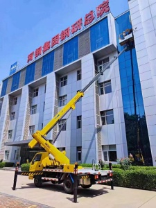 淮南高空作业车升降车出租带来了哪些好处呢