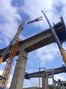 夜间在大理用吊车施工有什么限制？​