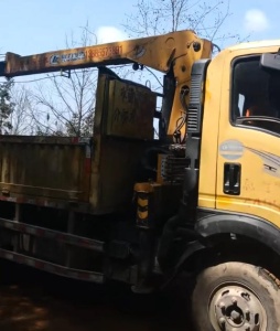 凯里随车吊短期租赁和长期租赁,哪种方式更划算?