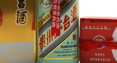 汉中礼品回收行业揭秘“白酒双璧”如何在高端宴席中大放异彩！