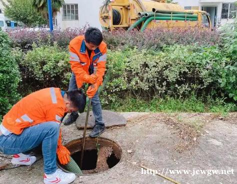 昆明寻甸县清理化粪池 沉淀池清理 污水处理淤泥抽运 抽粪 昆明寻甸县清理化粪池 沉淀池清理 污水处理淤泥抽运 抽粪
