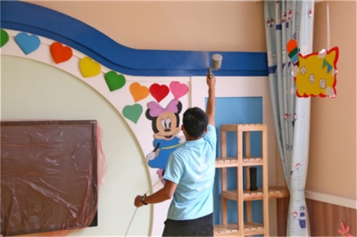 室内有害物质会随着温度的升高,挥发速度加快