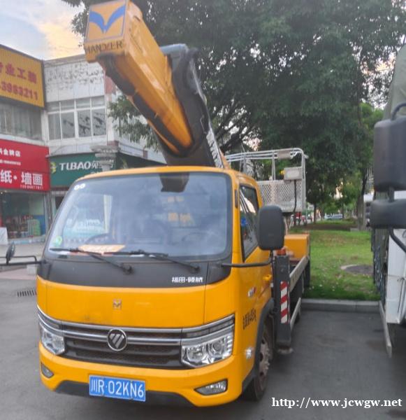 汽车吊沟里了如何联系仪陇县吊车出租公司进行救援呢? 汽车吊沟里了如何联系仪陇县吊车出租公司进行救援呢?