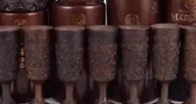 汉中礼品回收市场称，茅台王子酒“低价风波”多因素导致其“失宠”！