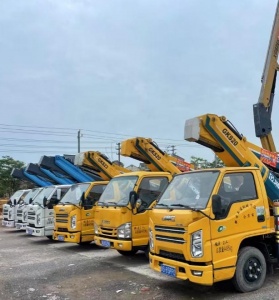 如何根据作业高度和重量选择合适的登高车呢?