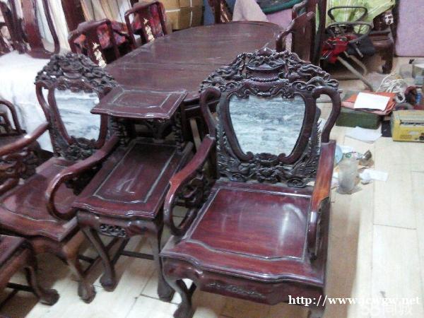 上门回收老家具老板实在价格高 上门回收老家具老板实在价格高