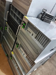 主要专业回收服务器旧电脑废电器