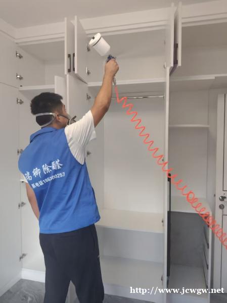 实木家具如何避免甲醛污染问题 实木家具如何避免甲醛污染问题