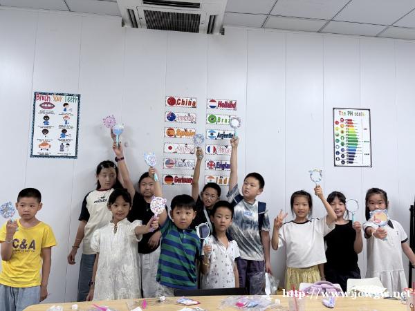 专注创造,“镜”彩成长!苏州青少年奶油胶DIY体验课招募中 专注创造,“镜”彩成长!苏州青少年奶油胶DIY体验课招募中