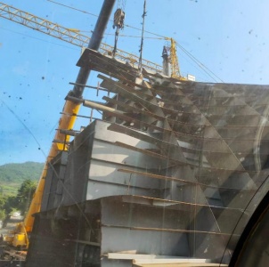 吊车的液压系统有故障时应如何进行快速排查和修复?